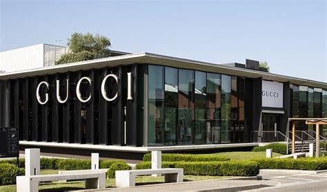 scarpe gucci outlet the mall|authentic gucci factory outlet.